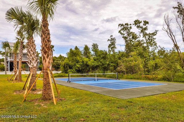 26460 W Beach Boulevard, Pass Christian, MS 39571