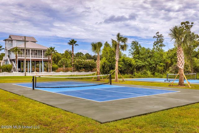 26460 W Beach Boulevard, Pass Christian, MS 39571