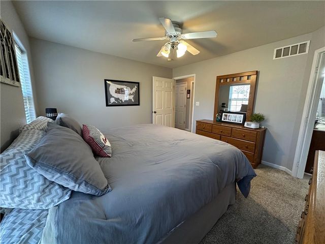 126 Memory Lane, Maryville, MO 64468