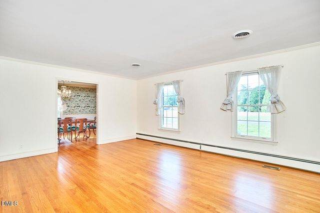 2108 Edgewood Avenue, Burlington, NC 27215