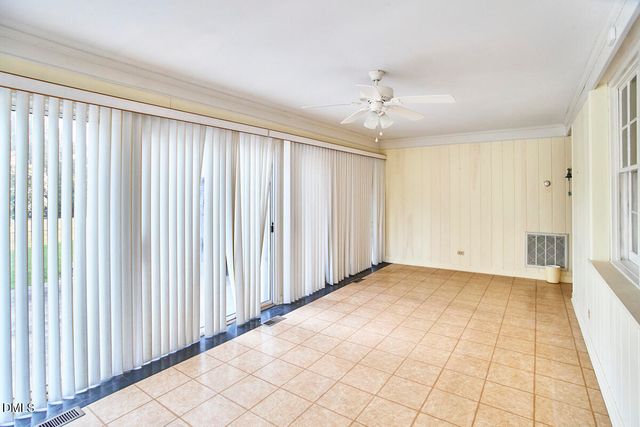 2108 Edgewood Avenue, Burlington, NC 27215