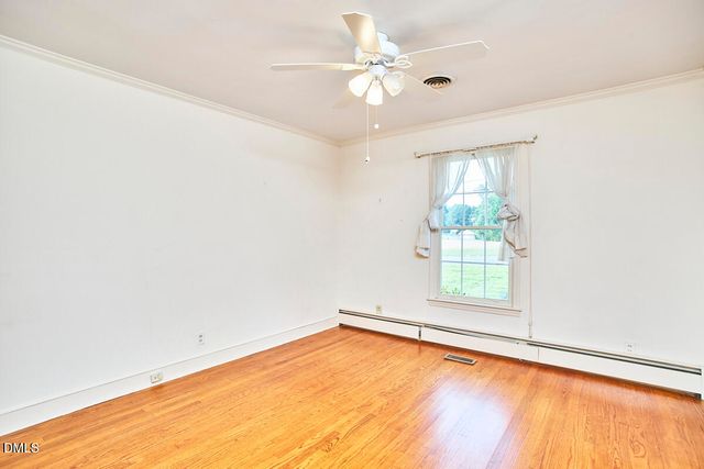 2108 Edgewood Avenue, Burlington, NC 27215