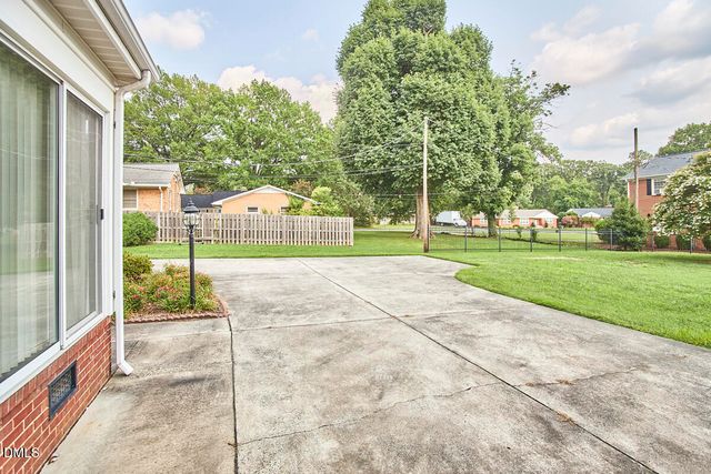 2108 Edgewood Avenue, Burlington, NC 27215