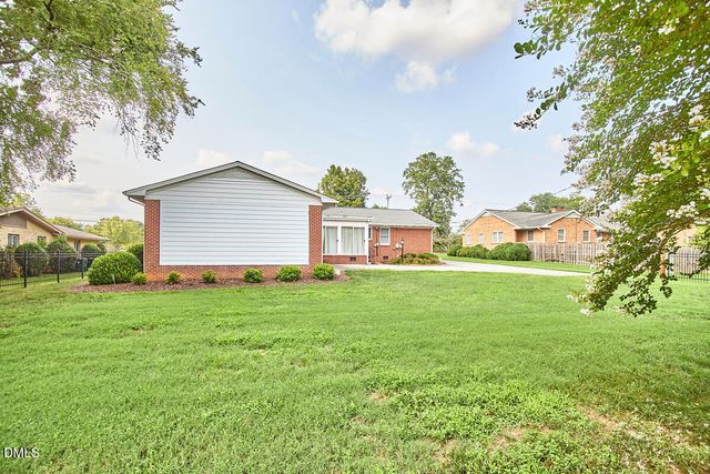 2108 Edgewood Avenue, Burlington, NC 27215
