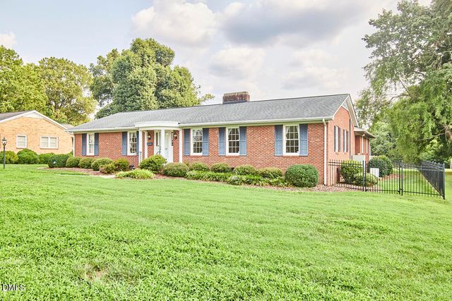 2108 Edgewood Avenue, Burlington, NC 27215