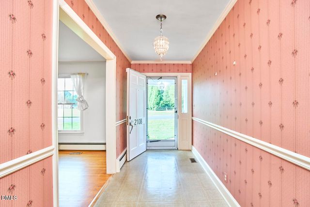 2108 Edgewood Avenue, Burlington, NC 27215