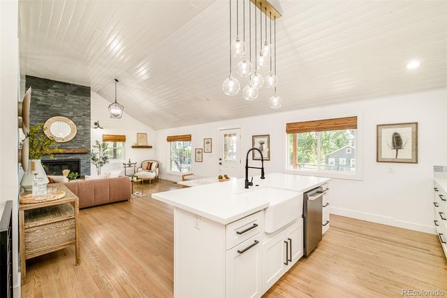 2990 S Sherman Street, Englewood, CO 80113