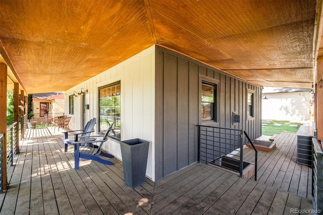 2990 S Sherman Street, Englewood, CO 80113