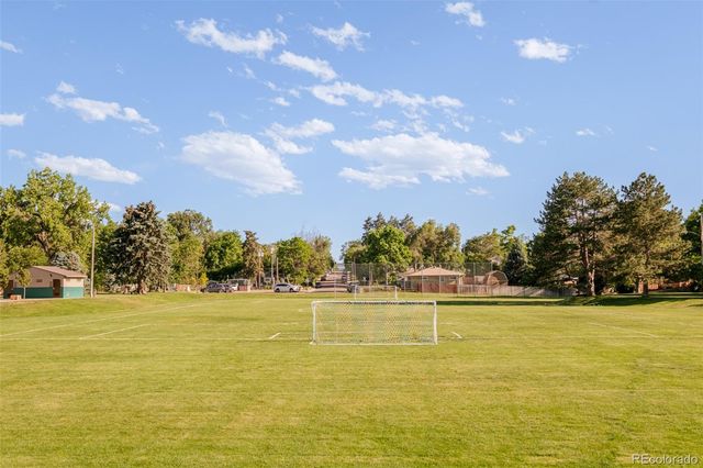 2990 S Sherman Street, Englewood, CO 80113
