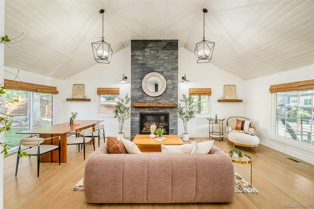 2990 S Sherman Street, Englewood, CO 80113