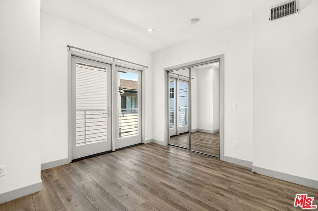 440 Palm Drive 4, Glendale, CA 91202