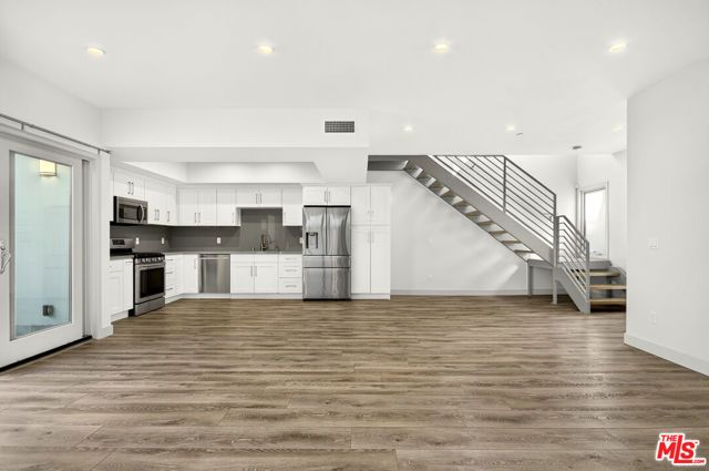 440 Palm Drive 4, Glendale, CA 91202
