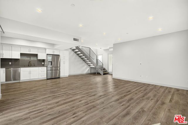 440 Palm Drive 4, Glendale, CA 91202