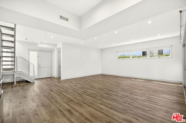 440 Palm Drive 4, Glendale, CA 91202