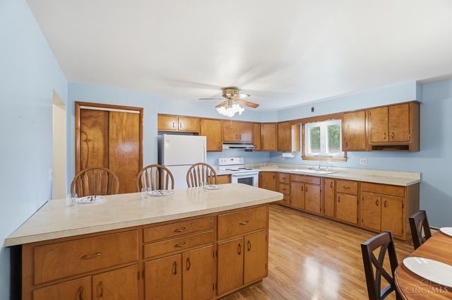 10 Nancy Lane, Hamilton, OH 45013