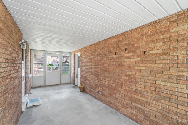 10 Nancy Lane, Hamilton, OH 45013