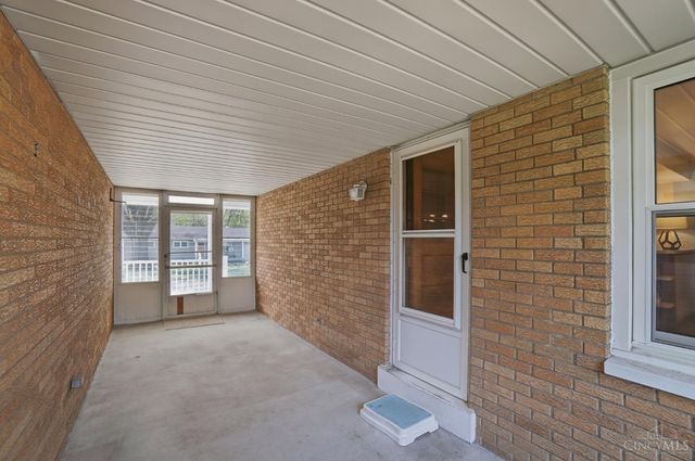 10 Nancy Lane, Hamilton, OH 45013