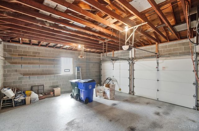 10 Nancy Lane, Hamilton, OH 45013