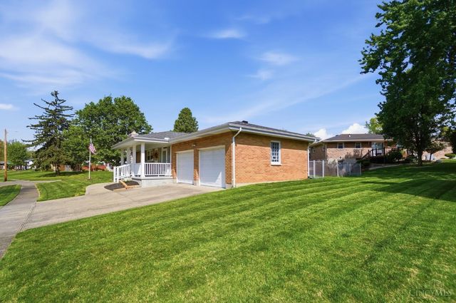 10 Nancy Lane, Hamilton, OH 45013