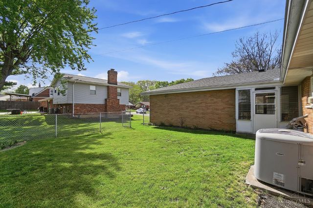 10 Nancy Lane, Hamilton, OH 45013
