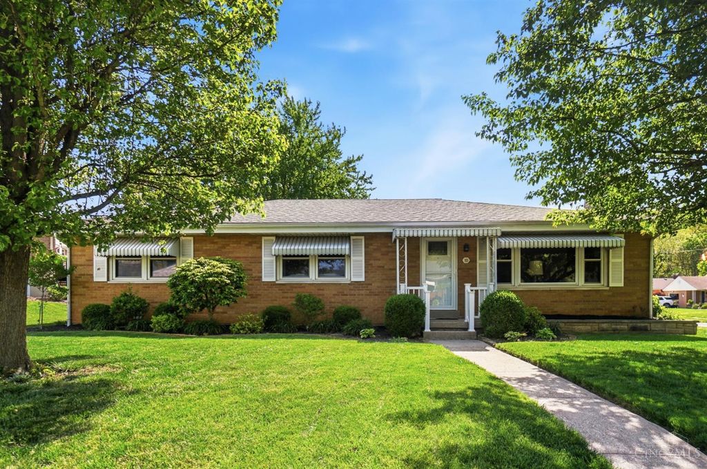 10 Nancy Lane, Hamilton, OH 45013