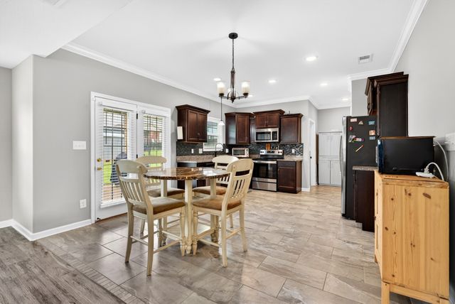 1489 Citadel DR, Clarksville, TN 37042