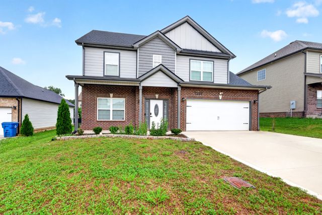 1489 Citadel DR, Clarksville, TN 37042