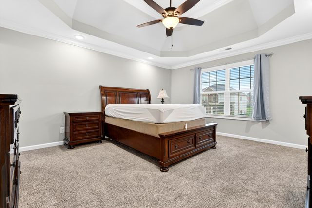 1489 Citadel DR, Clarksville, TN 37042