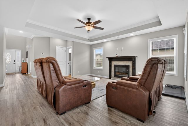 1489 Citadel DR, Clarksville, TN 37042