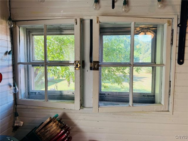 9 Castle Street, Vernon, NY 13421