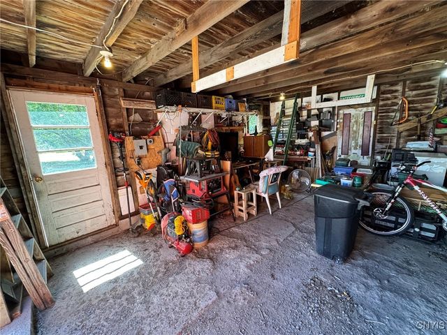 9 Castle Street, Vernon, NY 13421