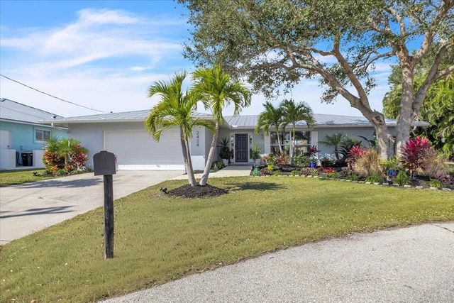 2424 ROSA LANE, Punta Gorda, FL 33950