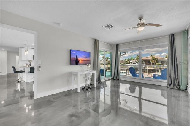 2424 ROSA LANE, Punta Gorda, FL 33950