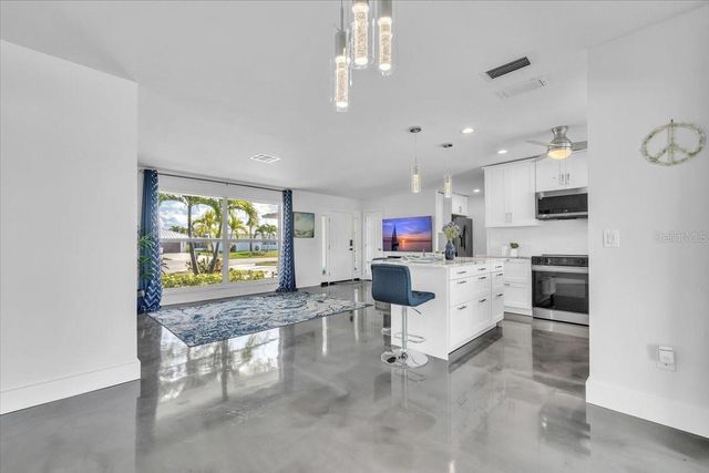 2424 ROSA LANE, Punta Gorda, FL 33950