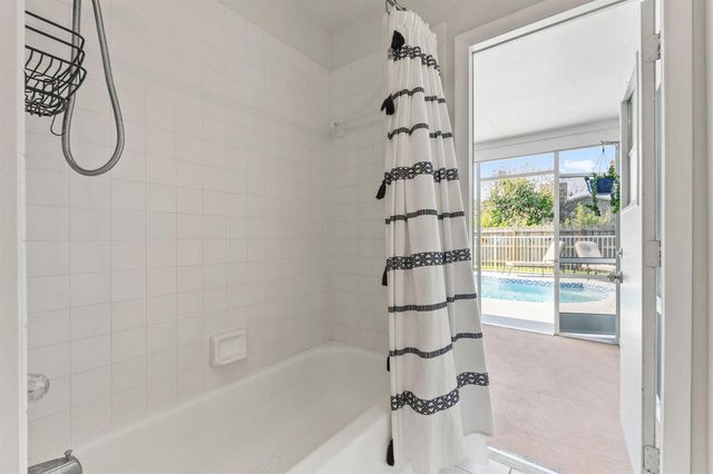 1202 SE Mcfarlane, Port St. Lucie, FL 34952