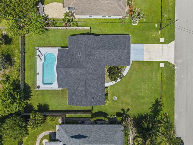 1202 SE Mcfarlane, Port St. Lucie, FL 34952