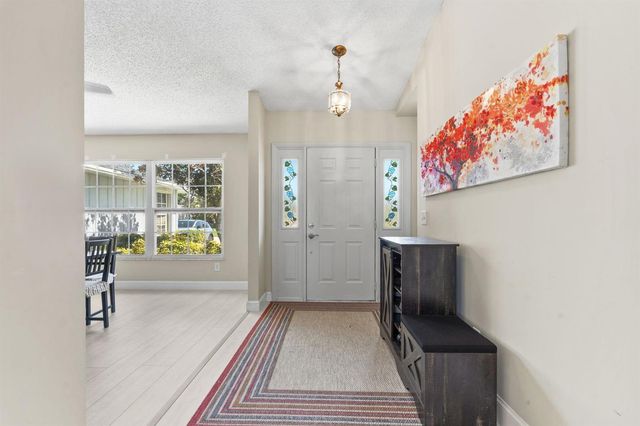 1202 SE Mcfarlane, Port St. Lucie, FL 34952