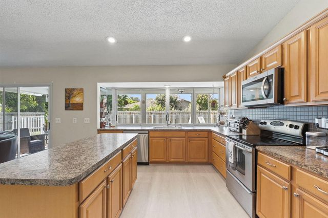 1202 SE Mcfarlane, Port St. Lucie, FL 34952