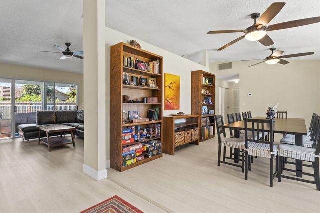 1202 SE Mcfarlane, Port St. Lucie, FL 34952
