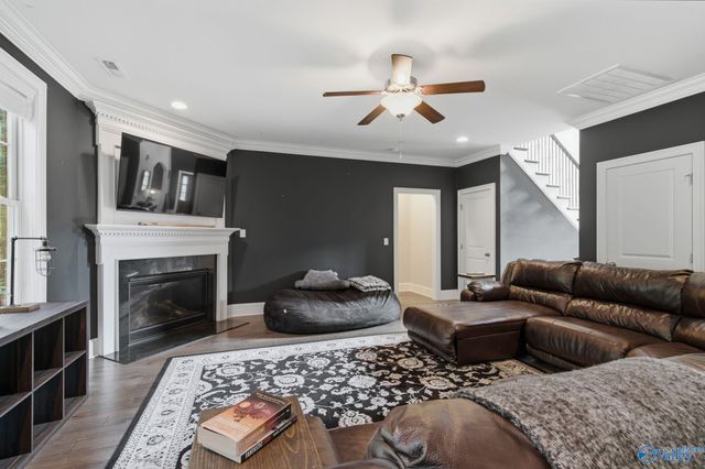 6906 Ridge Pointe Drive SE, Owens Cross Roads, AL 35763