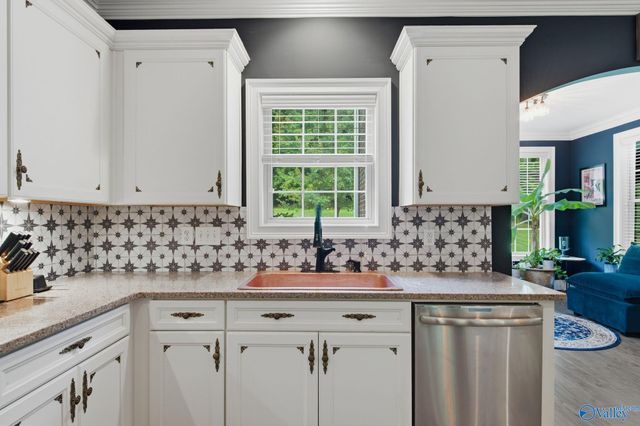 6906 Ridge Pointe Drive SE, Owens Cross Roads, AL 35763