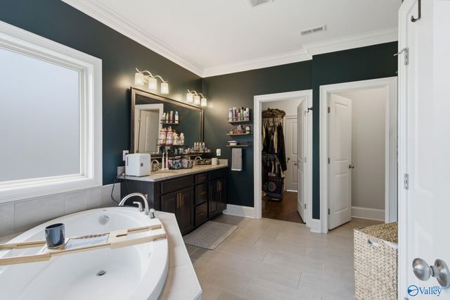 6906 Ridge Pointe Drive SE, Owens Cross Roads, AL 35763