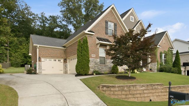 6906 Ridge Pointe Drive SE, Owens Cross Roads, AL 35763