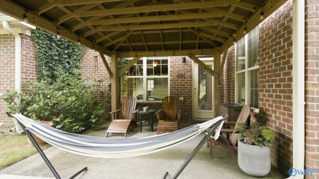6906 Ridge Pointe Drive SE, Owens Cross Roads, AL 35763