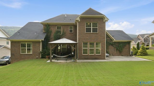 6906 Ridge Pointe Drive SE, Owens Cross Roads, AL 35763