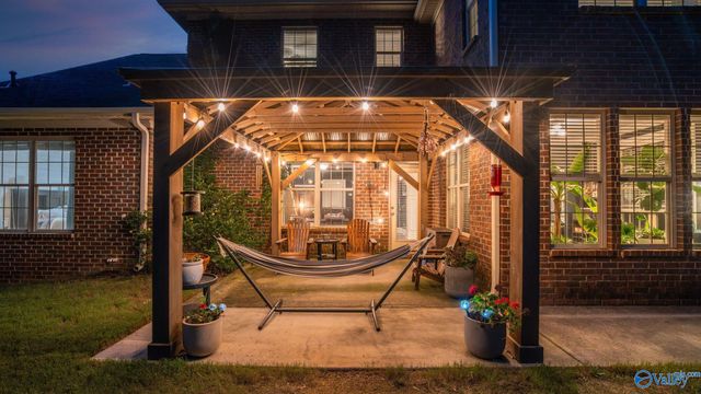 6906 Ridge Pointe Drive SE, Owens Cross Roads, AL 35763