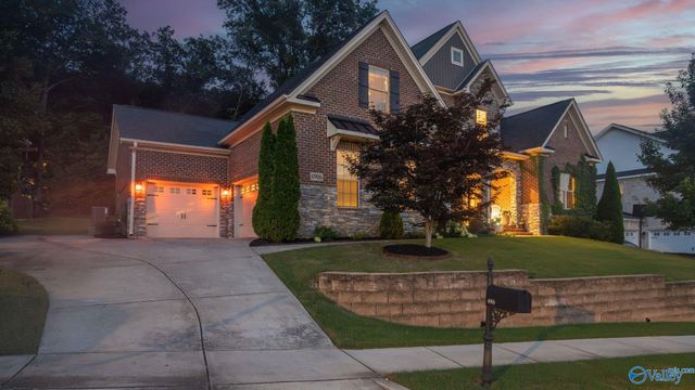 6906 Ridge Pointe Drive SE, Owens Cross Roads, AL 35763