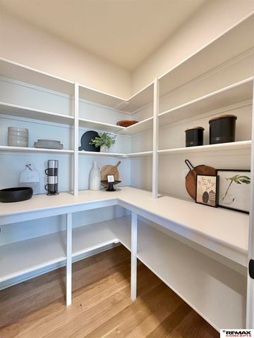 2125 S 95 Street, Lincoln, NE 68520