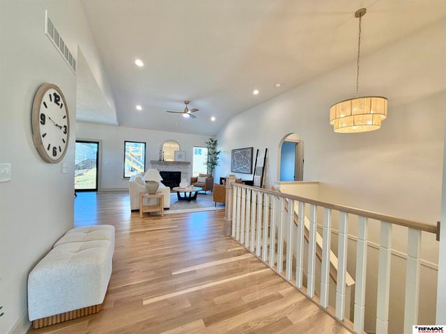 2125 S 95 Street, Lincoln, NE 68520