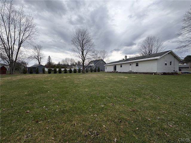 302 Gordon Avenue, Sherrill, NY 13461